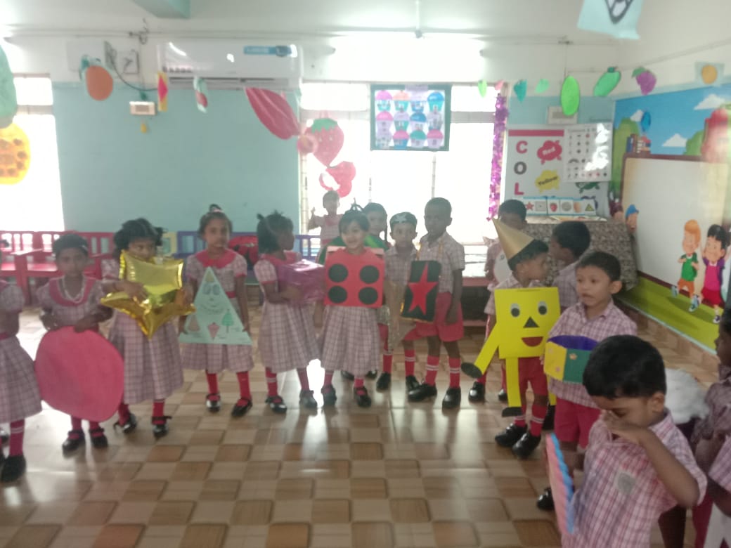 Mar Thoma Students Group Discussion in Library